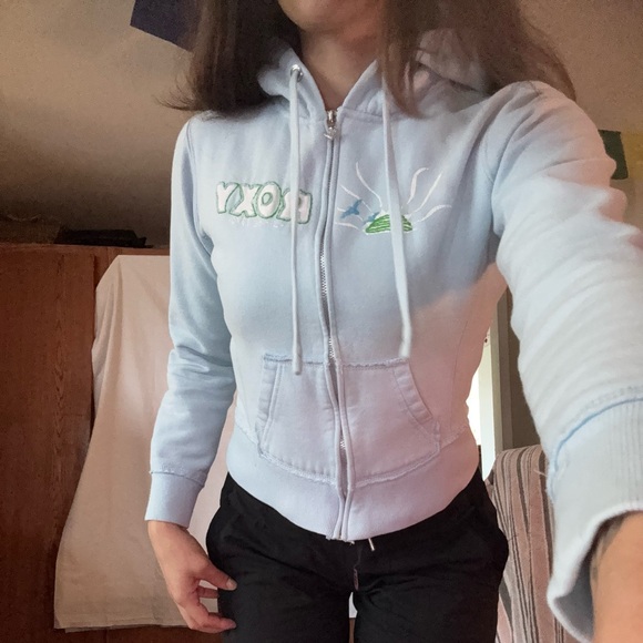 Blue Roxy zip up - Picture 2 of 4